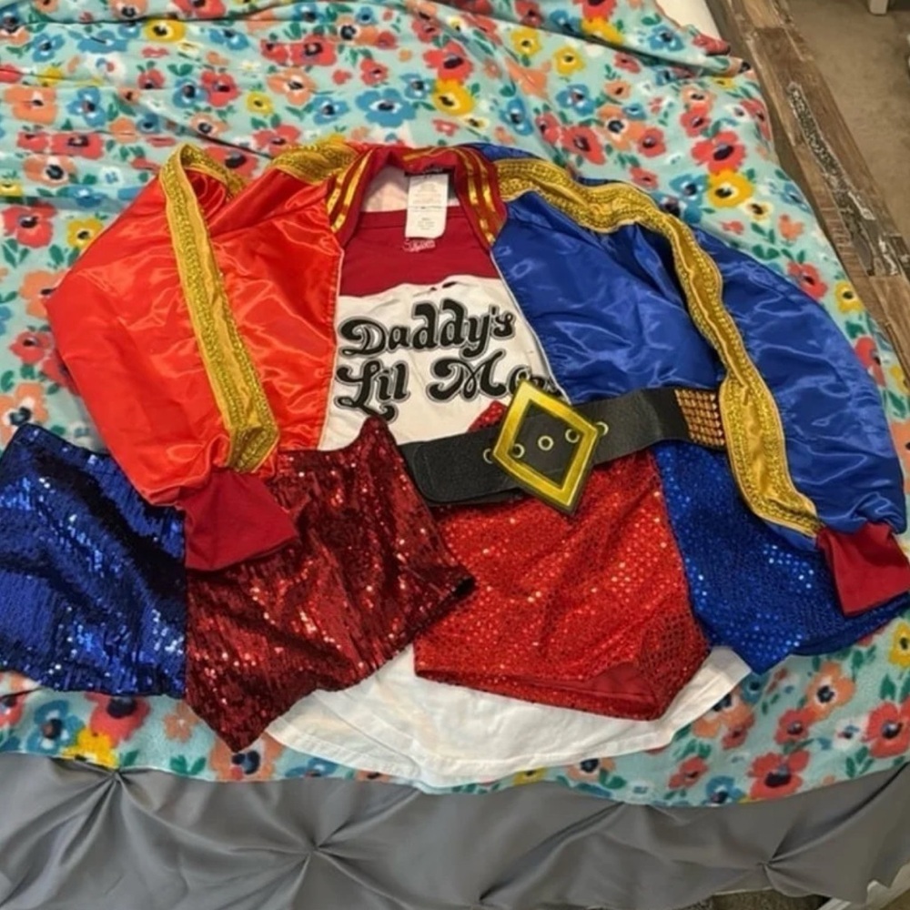 Harley Quinn costume
